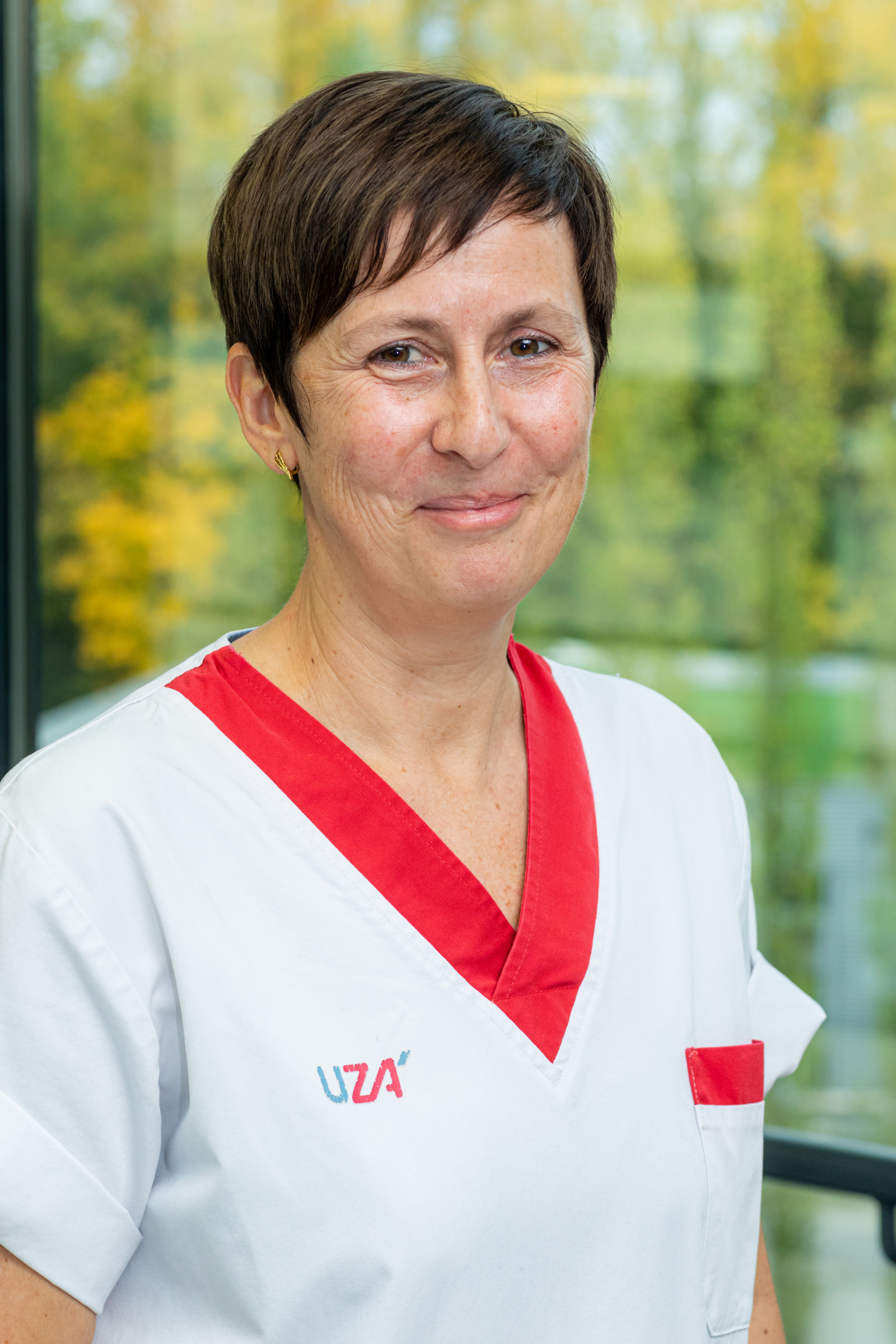 dr. Sabrina Laroche 