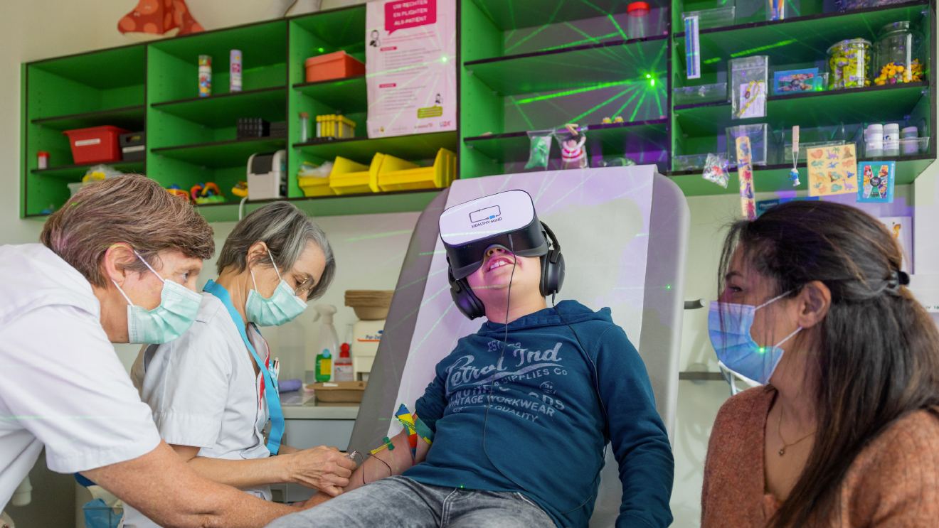 Patiënt met VR-bril